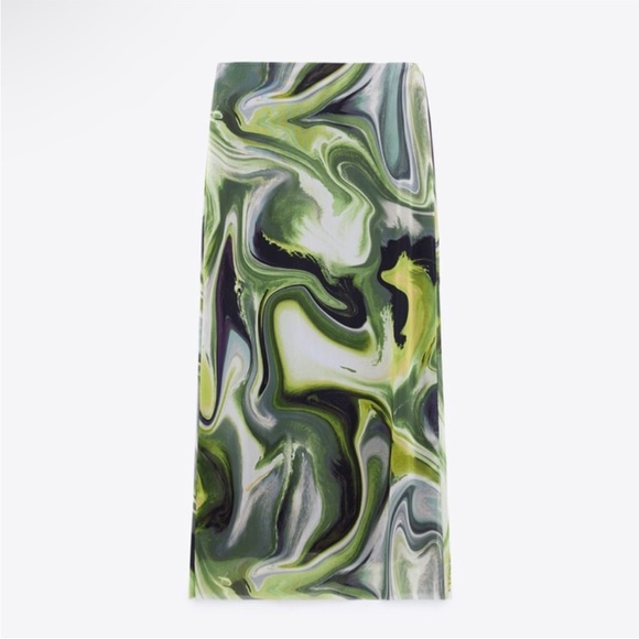 ZARA Bloggers Fav Skirt - Picture 2 of 15